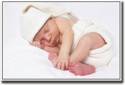 

Baby in white dress APS2130 Fine Art Print(12 inch X 18 inch, Rolled)