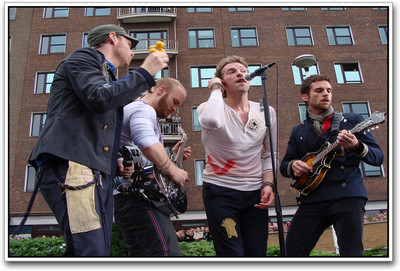 

Coldplay Photographic Paper(12 inch X 18 inch)