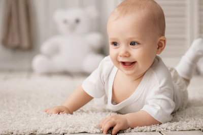 

Posterhouzz- Lovely Baby Fine Art Print(12 inch X 18 inch, Rolled)