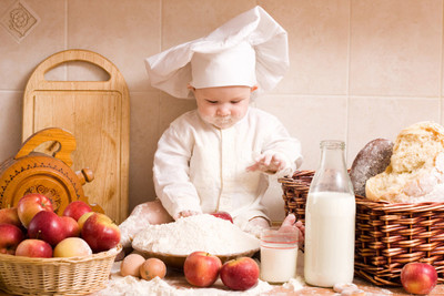 

Posterhouzz Cute Baby Chef Poster Paper Print(12 inch X 18 inch, Rolled)