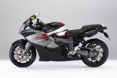 

Posterhouzz BMW Bike Poster Paper Print(12 inch X 18 inch, Rolled)