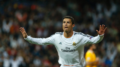 

Posterhouzz Cristiano Ronaldo Poster Paper Print(12 inch X 18 inch, Rolled)