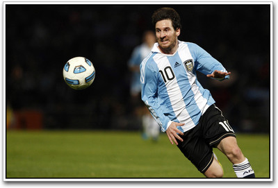 

Lionel Messi Football Photographic Paper(12 inch X 18 inch)