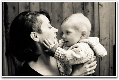 

Cute Baby with Mother Photographic Paper(12 inch X 18 inch)