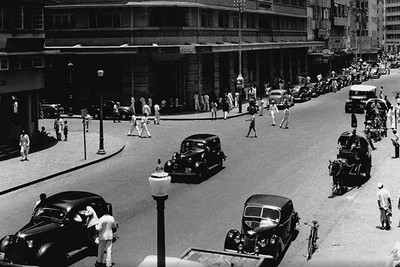 

P M Road, Bombay Canvas Art(10 inch X 15 inch, Rolled)