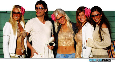 

Music Gunther Singers Sweden Wall Poster Fine Art Print(12 inch X 18 inch, Rolled)