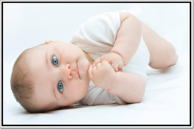 

Posterhouzz Cute Baby Look Poster Paper Print(12 inch X 18 inch, Rolled)