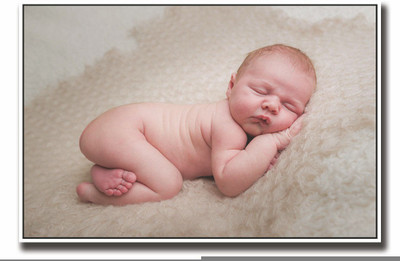 

Posterhouzz Sleeping baby very cute Fine Art Print(12 inch X 18 inch, Rolled)