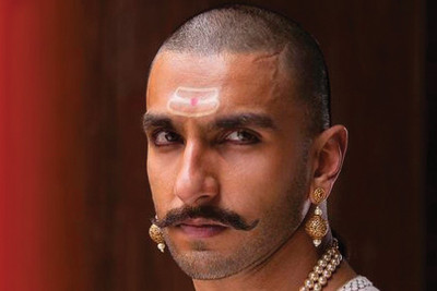 

Ranveer Singh Bajiraomastani Paper Poster 12"x18" Paper Print(13 inch X 19 inch, Rolled)
