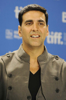 

Akshay Kumar Bollywood Actor Paper Print(18 inch X 12 inch, Rolled)