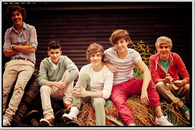

Posterhouzz One Direction Poster Paper Print(12 inch X 18 inch, Rolled)