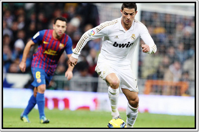 

Posterhouzz Cristiano Ronaldo Poster Paper Print(12 inch X 18 inch, Rolled)