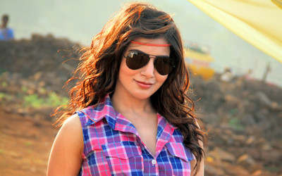 

Celebrity Samantha Ruth Prabhu Actresses India Bollywood Indian Actress Woman Brunette HD Wall Poster Paper Print(18 inch X 12 inch, Rolled)