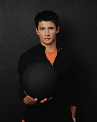 

One Tree Hill -Nathan Scott Photographic Paper(18 inch X 12 inch, Rolled)