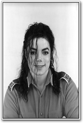

Michael Jackson Paper Print(18 inch X 12 inch)
