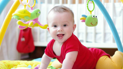 

Posterhouzz- Cute Baby Playing Poster Fine Art Print(12 inch X 18 inch, Rolled)