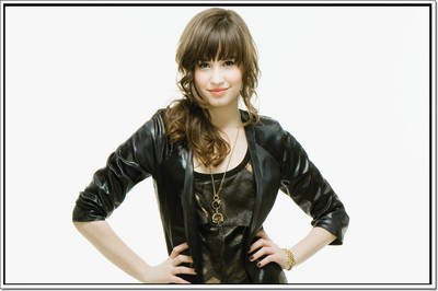 

Posterhouzz Demi Lovato Poster Paper Print(12 inch X 18 inch, Rolled)