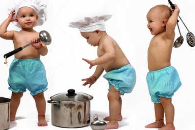 

Child's Love - Cute Chefs Paper Print(12 inch X 18 inch, Rolled)