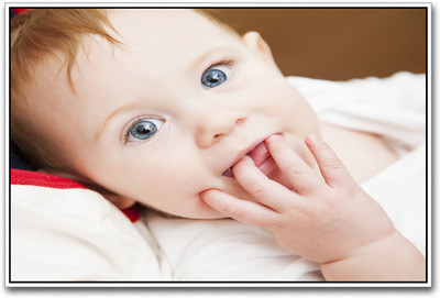 

Cute Baby with Blue Eyes Photographic Paper(12 inch X 18 inch)