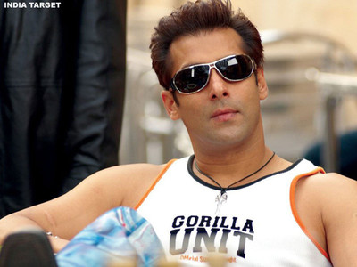 

SALMAN KHAN POSTER HD Wallpaper Background Fine Art Paper Fine Art Print(19 inch X 13 inch, Rolled)