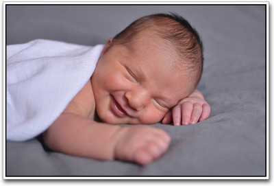 

Cute Baby Sleeping Photographic Paper(12 inch X 18 inch)