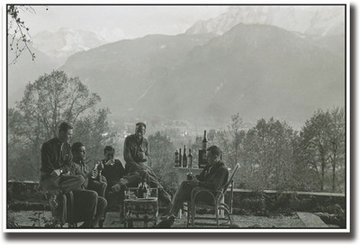 

Vintage men drinking Photography Fine Art Print(12 inch X 18 inch, Rolled)