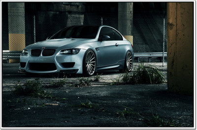 

Posterhouzz BMW Poster Poster Fine Art Print(12 inch X 18 inch, Rolled)