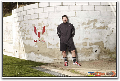 

Lionel Messi Football Photographic Paper(12 inch X 18 inch)