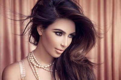 

Posterhouzz Kim Kardashian Poster Paper Print(12 inch X 18 inch, Rolled)