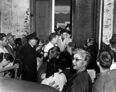 7% OFF on Elvis Presley Fine Art Print(18.226666666666667 inch X 23 inch)