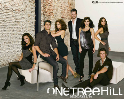 

One Tree Hill - Girls Fine Art Print(18 inch X 12 inch, Rolled)