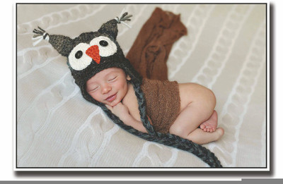 

Posterhouzz Cute baby with owl hat Fine Art Print(12 inch X 18 inch, Rolled)
