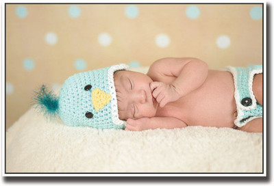 

Baby with blue bird hat Fine Art Print(12 inch X 18 inch, Rolled)