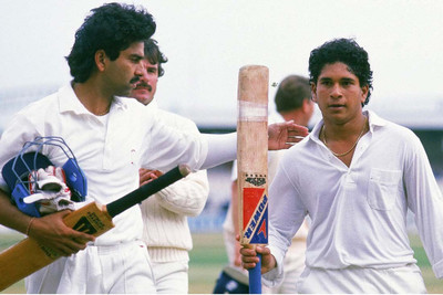 

Sachin Tendulkar Cricket Player Paper Print(12 inch X 18 inch, Rolled)