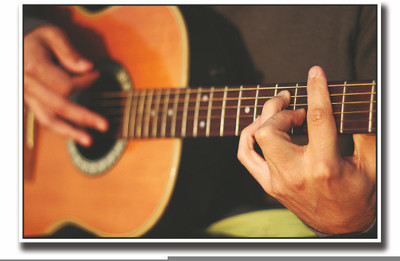

Posterhouzz Man playing guitar Fine Art Print(12 inch X 18 inch, Rolled)