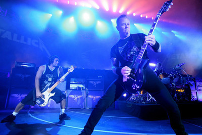 

Posterhouzz Metallica (Heavy Metal Band) Poster Paper Print(12 inch X 18 inch, Rolled)