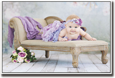 

Cute baby on couch Fine Art Print(12 inch X 18 inch, Rolled)