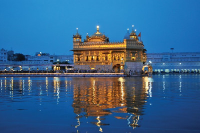 

Posterhouzz Golden Temple Poster Fine Art Print(12 inch X 18 inch, Rolled)