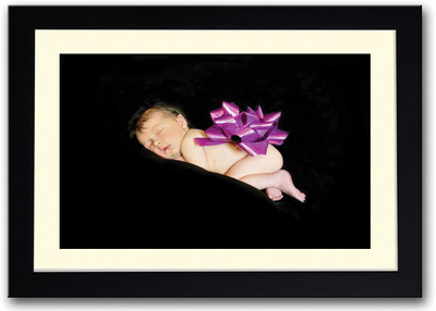 

Baby Present Fine Art Print(14 inch X 20 inch, Framed)