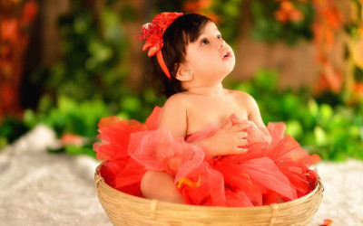 

Posterhouzz Cute Baby Girl Dressed inTutu Photographic Paper(12 inch X 18 inch, Rolled)