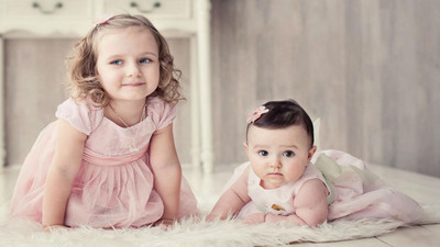 

Two Cute Baby Poster Paper Print(12 inch X 18 inch, Rolled)
