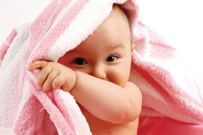 Cute baby boy in towel Paper Print(12 inch X 18 inch, Rolled)