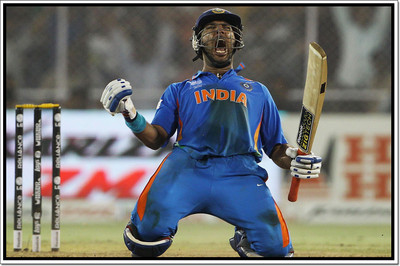 

Posterhouzz Yuvraj Singh Poster Fine Art Print(12 inch X 18 inch, Rolled)