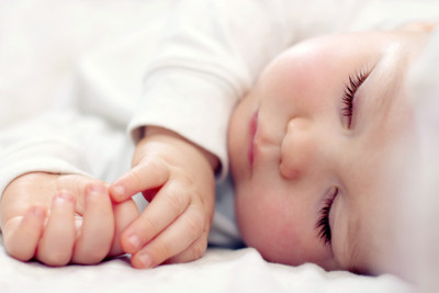 

Posterhouzz Baby's Love - Sleeping Baby (11) Paper Print(12 inch X 18 inch, Rolled)