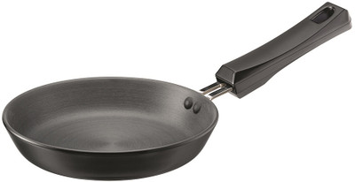 

Hawkins Futura Hard Anodized Frying Pan 18 cm Flat Pan 18 cm diameter(Hard Anodised, Non-stick), Black