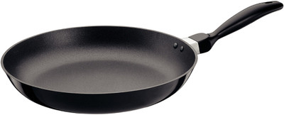 

Hawkins Focus Flat Pan 30 cm diameter(Aluminium, Non-stick), Black