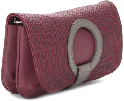 

Baggit Lmp Cornetto Jhuti Pouch(Maroon)