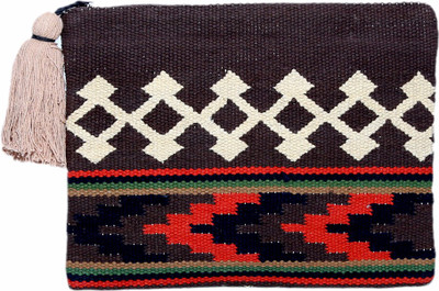 

Diwaah Handcrafted Pouch(Multicolor)