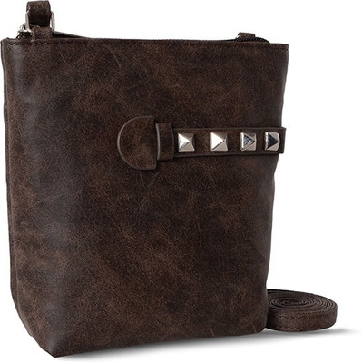 Baggit Lmp Capsule Clive M Mobile Pouch(Brown)