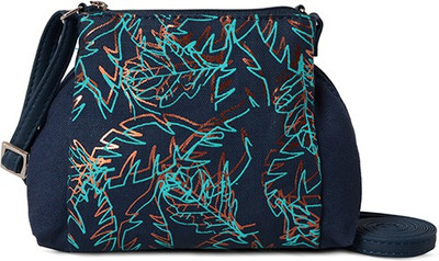 

Baggit Lmp Enfield Parina Blue Mobile Pouch(Blue)